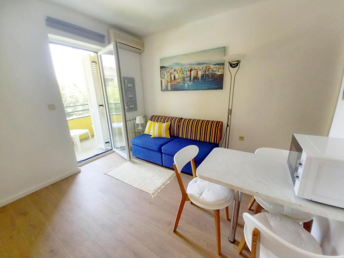 Apartment Lungomare Pula Luaran gambar