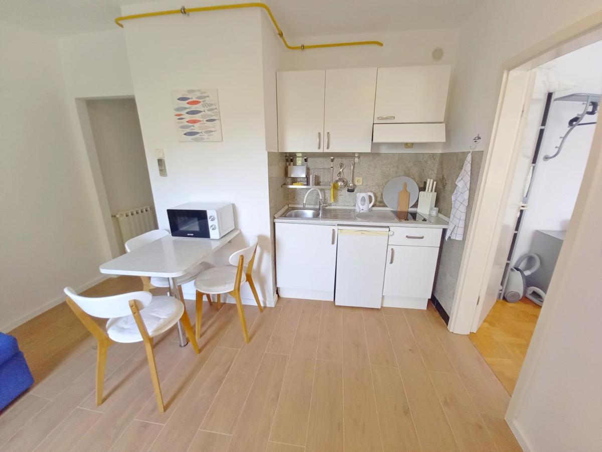 Apartment Lungomare Pula Luaran gambar