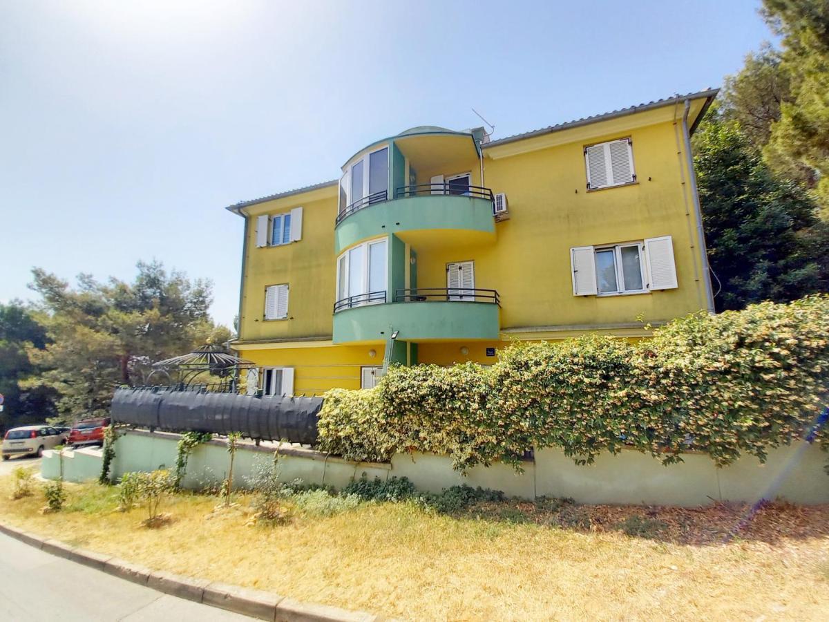 Apartment Lungomare Pula Luaran gambar