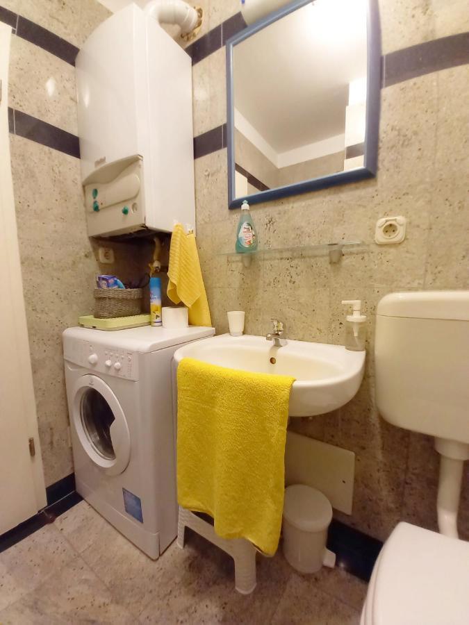 Apartment Lungomare Pula Luaran gambar